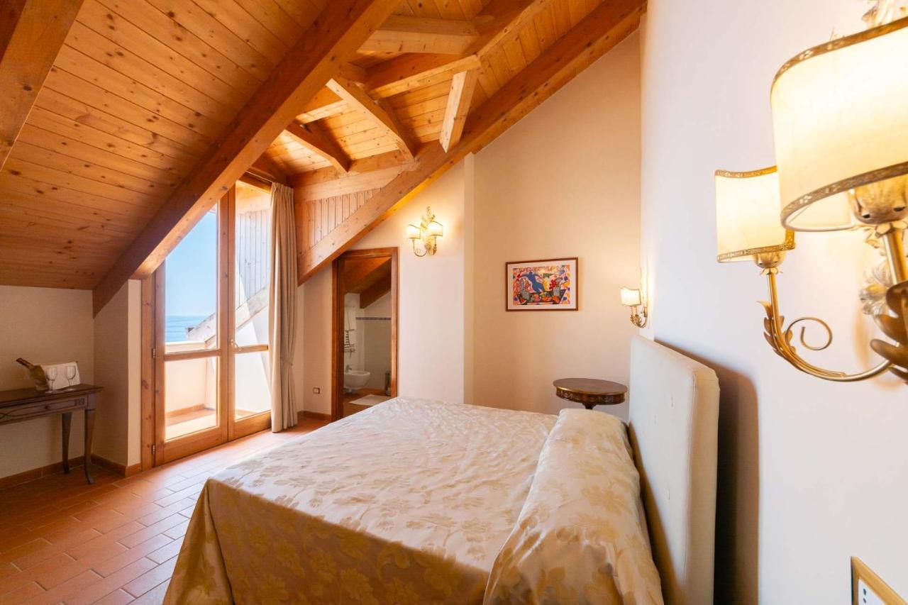 Villa Isabella Minori Exterior photo